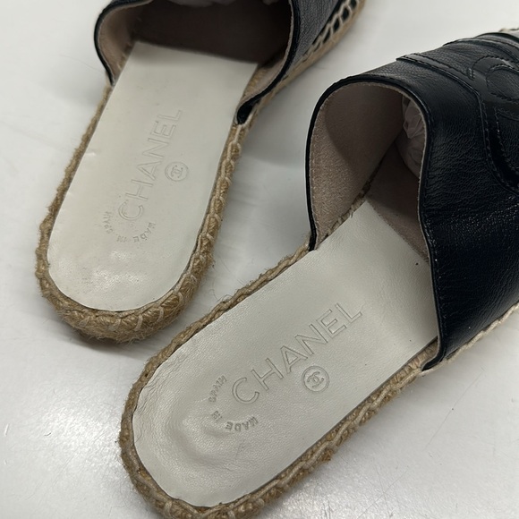 Chanel CC Espadrilles Mules Patent Cap Toe Logo Flat Sandals Shoes Black Size 37 - Picture 9 of 9